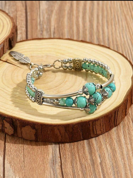 Hold It Together Turquoise Beaded Braclet