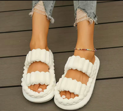 Sydney slippers