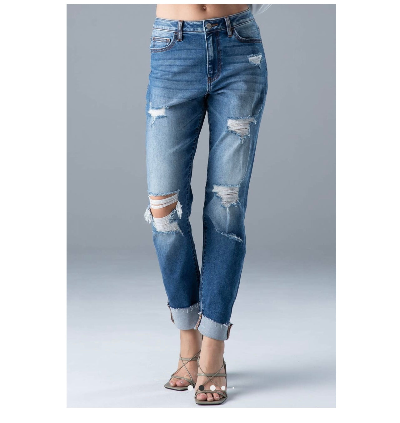 Mira Distressed Jeans